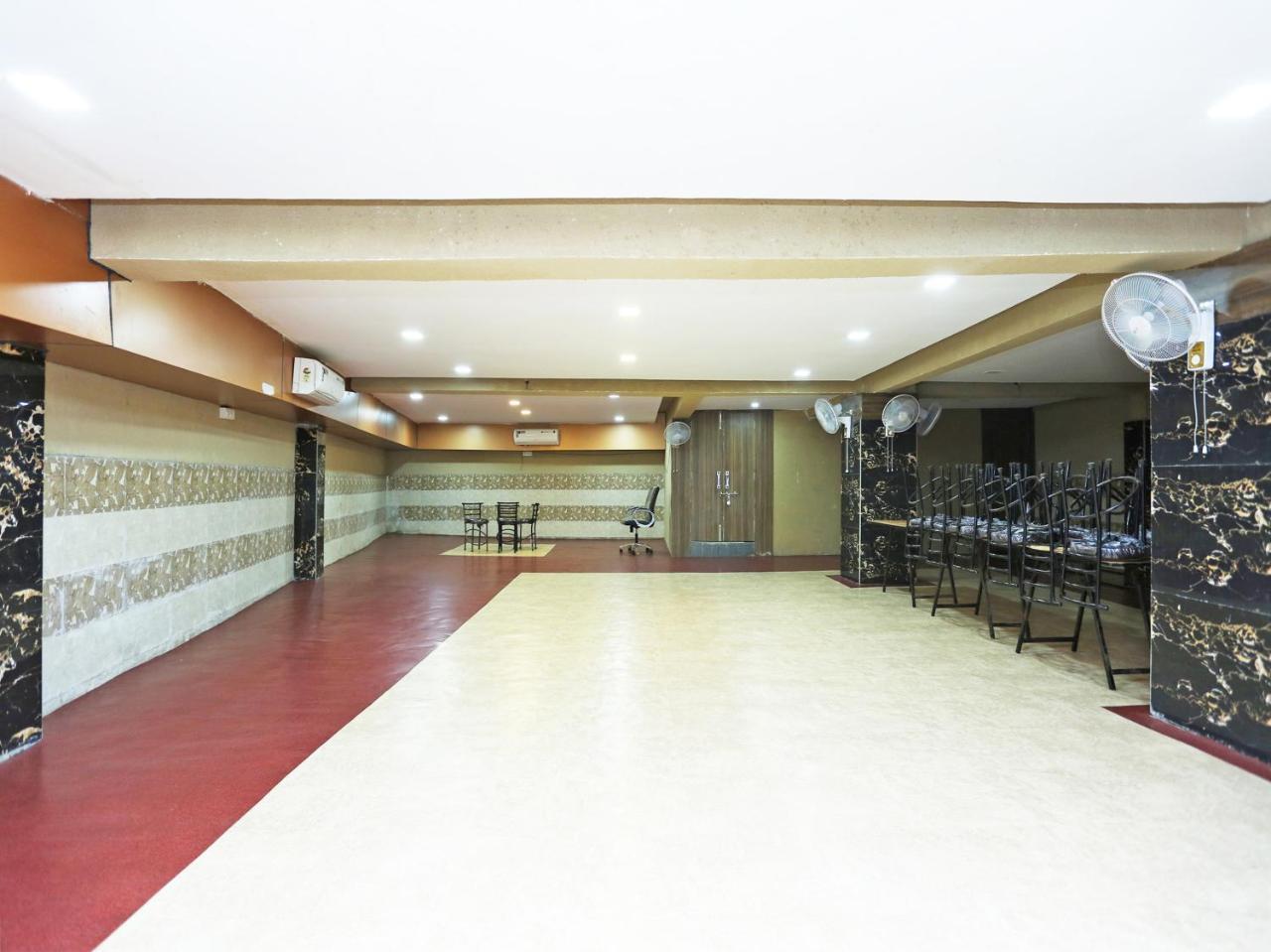 Oyo 16472 Hotel Shree Balram International Rāipur Exterior foto